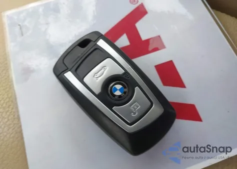 2013 BMW 328I из США, поврежденный, VIN WBA3A5C53DF355369